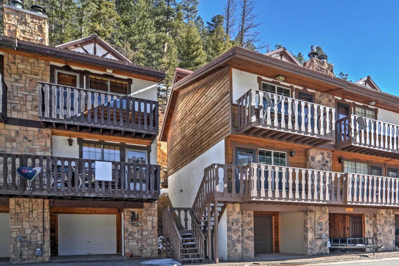 Red River Home With 2 Balconies - 1 Block To Main St Exteriör bild